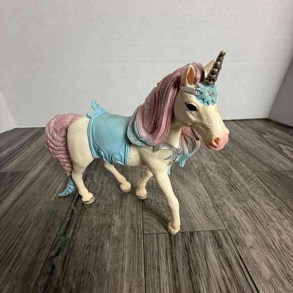 Schleich Bayala Rainbow Unicorn Mare D-73527 Pink Glitter Mane Fantasy Figure - Picture 1 of 6